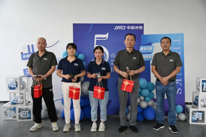 http://rmrchh.com.cn/Upload/ueditor/1728436159914373.png