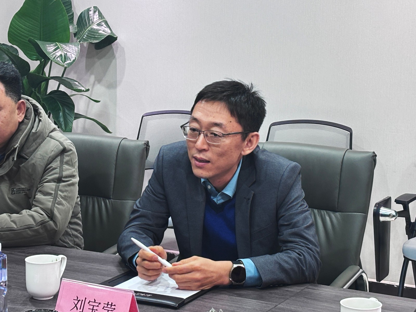 http://rmrchh.com.cn/Upload/ueditor/1735537436287091.jpg