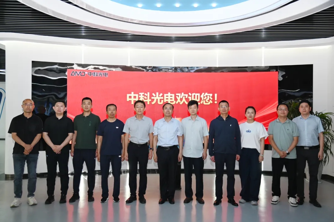 http://rmrchh.com.cn/Upload/ueditor/1751859975557721.png
