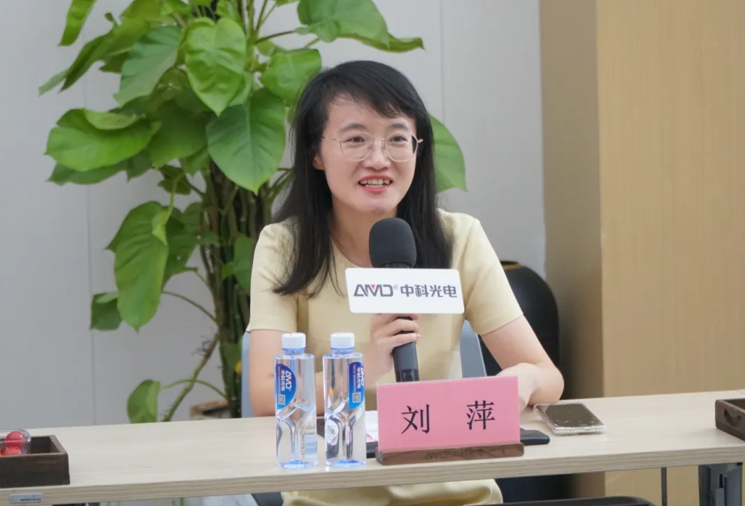 http://rmrchh.com.cn/Upload/ueditor/1751860821989388.png